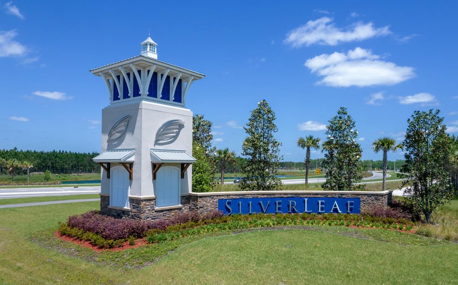 SilverLeaf community entrance
